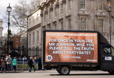 An advertising van outside 10 down